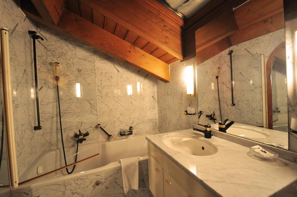 Haus Tiefbach - Apartment Cervino Цермат Екстериор снимка